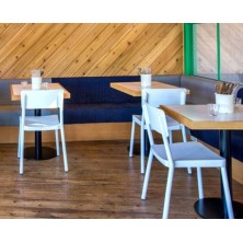 Silla de bar de polipropileno