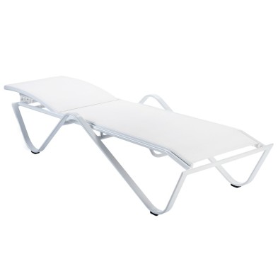 Tumbona con brazos Sand de RESOL para terraza