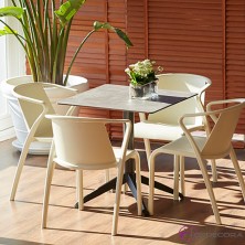 Sillas apilables Fado en polipropileno