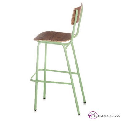 Taburete alto Moneva en madera para bares