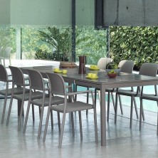 Silla apilable OLÍAS en polipropileno