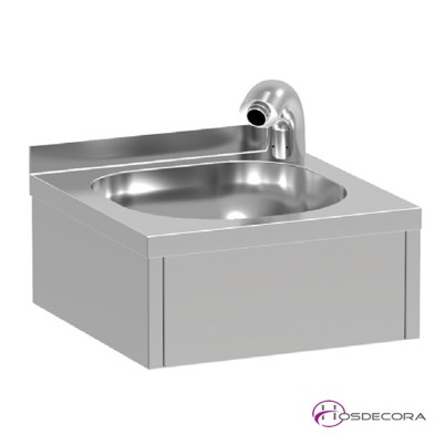 Lavamanos de pared con pedal dos aguas