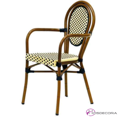 Silla de terraza hotel con brazos estilo parisina