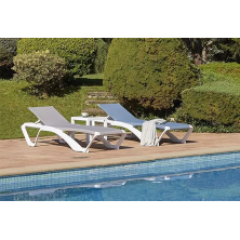 Tumbona Marina color chocolate de RESOL.