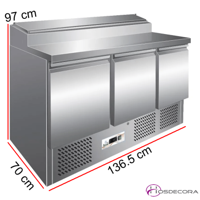Mesa fría para ensaladas con 8 cubetas GN 1/6 y 3 puertas