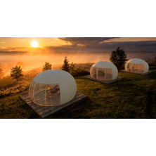 Igloo con techo y mayoría de laterales impermeables