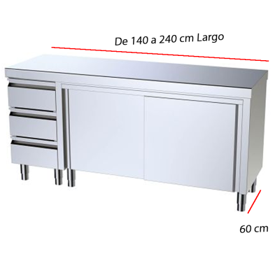 Mesa de trabajo con puertas correderas y cajones en la parte izquierda.