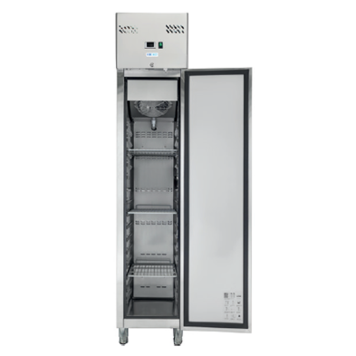 Nevera de cocina estrecha en acero