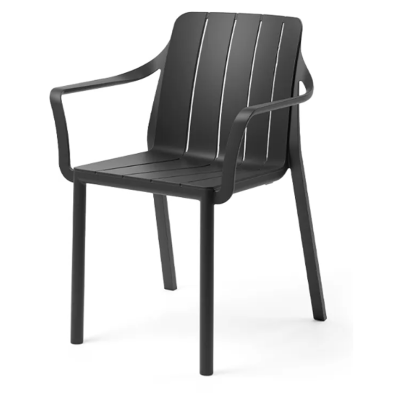 Sillon de bar con lamas y patas circulares Tiberina